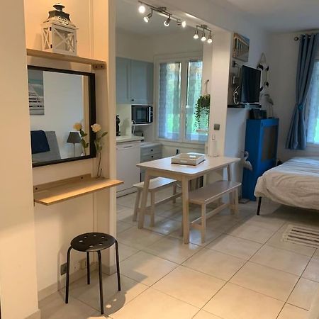 Studio Cosy Bord De Mer Et Centre Ville Pour 4Pers Deauville Bagian luar foto